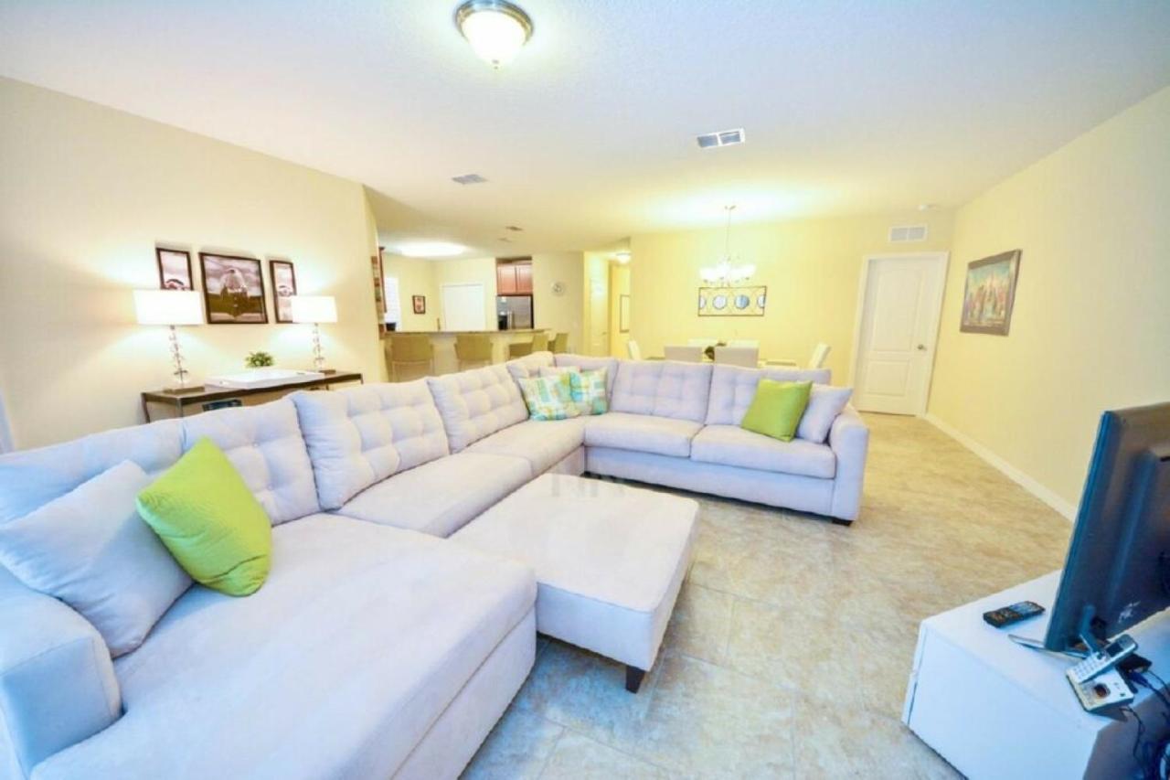 Make Memories With Your Family And Friends In This Beautiful Home 1014 Loughman Kültér fotó